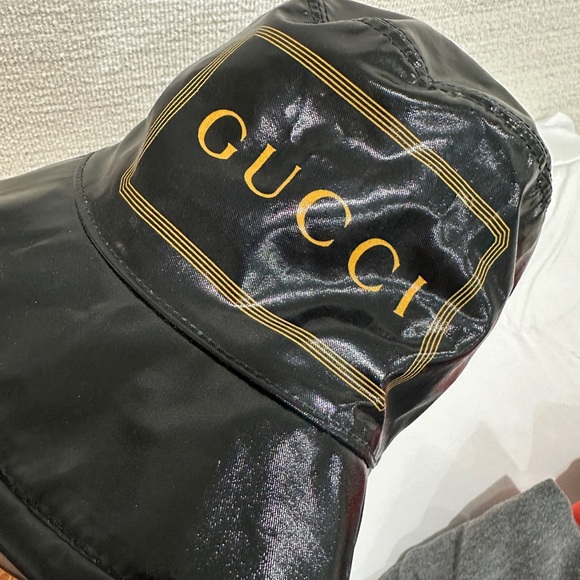 New Gucci black bucket hat - Picture 2 of 6